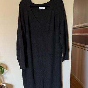 Old Navy Black V-Neck Women's Sweater